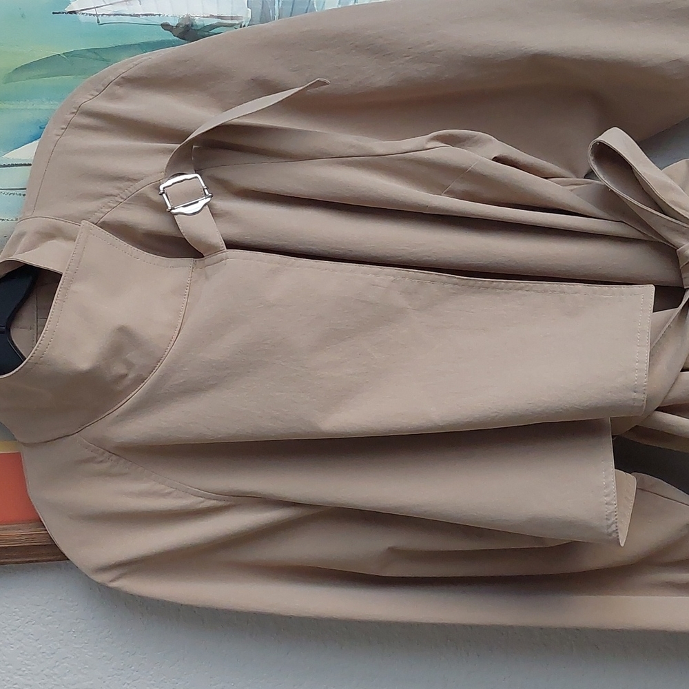 H&M trench coat - Picture 11 of 14